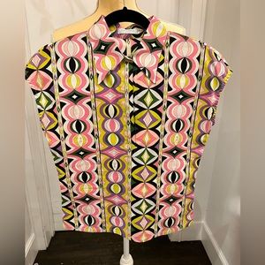 PUCCI multi-coloured cotton top size 36. has 5 pearly pink signed buttons.